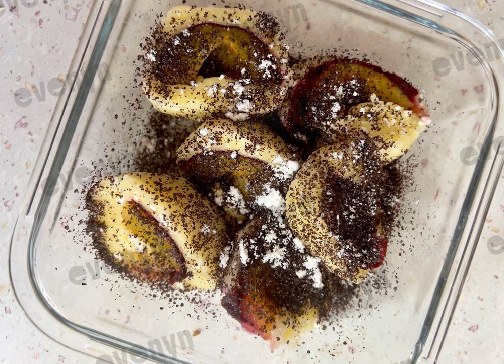Plum dumplings in quark dough